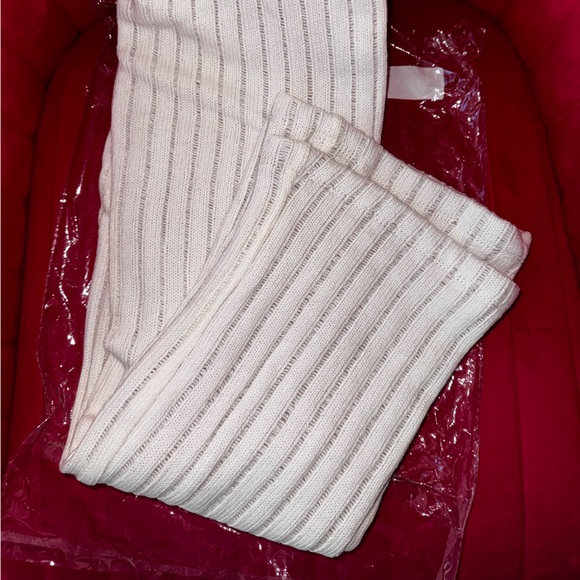 JLUX LABEL WHITE BETTER TOGETHER RIBBED PANTS - Picture 7 of 13